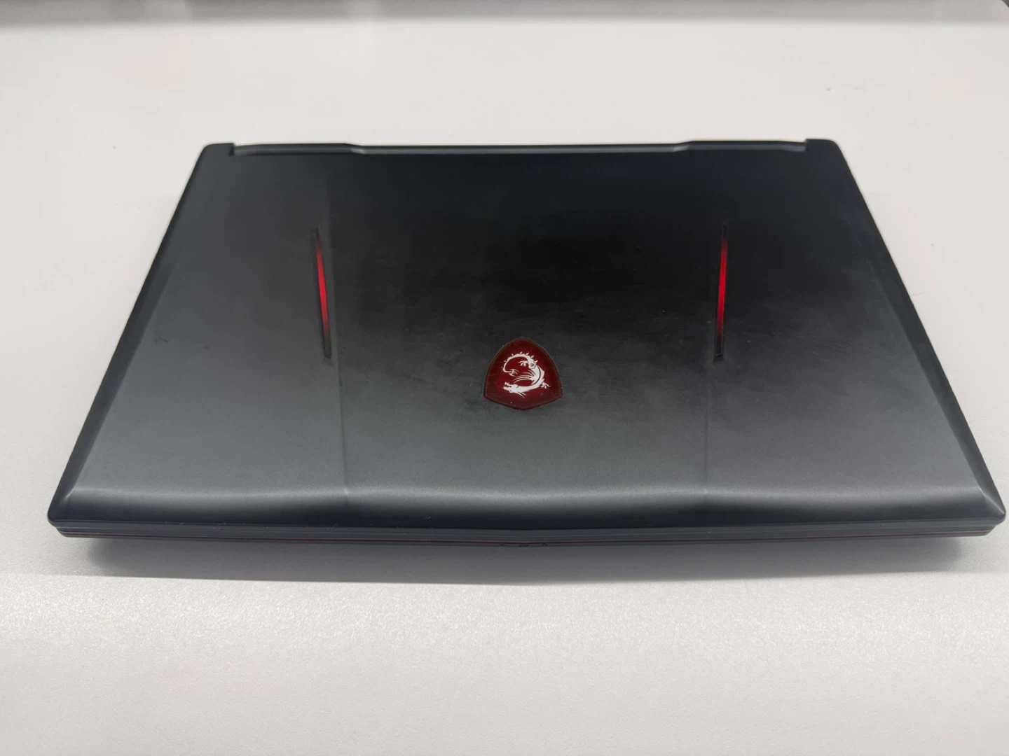 MSI GL63 9SDK Gaming Laptop + Dynamic Color Light Keyboard - photo 3