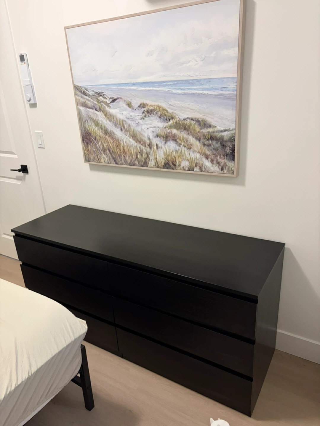 Black 6-Drawer Dresser