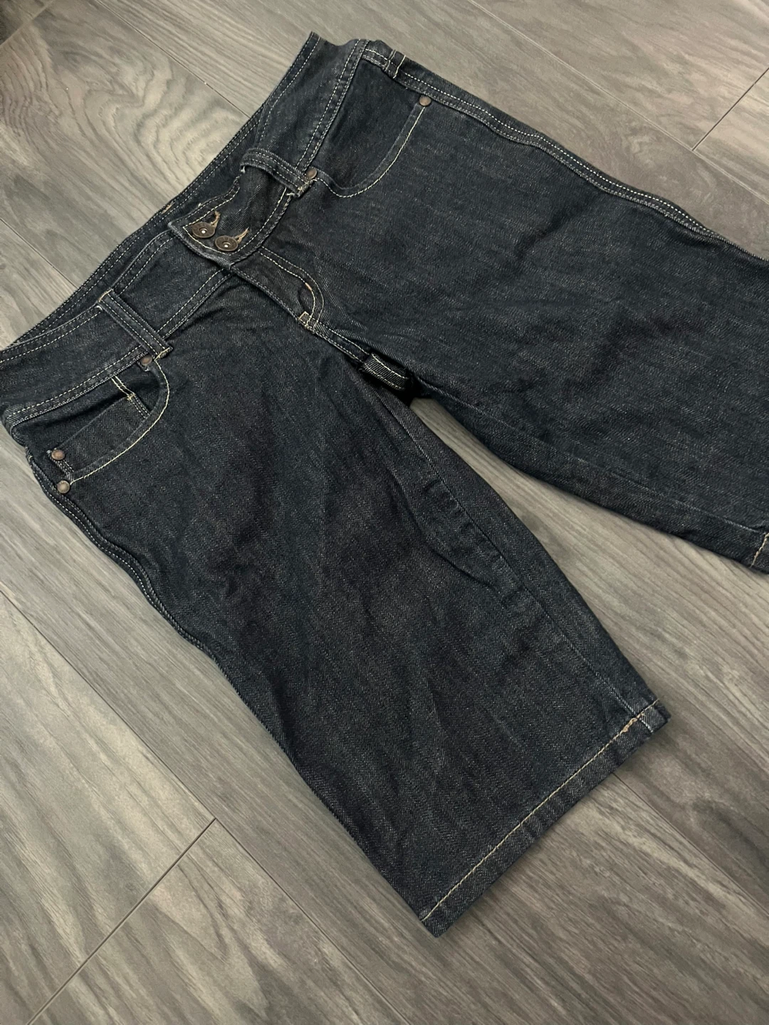 Y2K Guess Low-Rise Cotton Jeans Bermuda Jorts | Women - photo 2