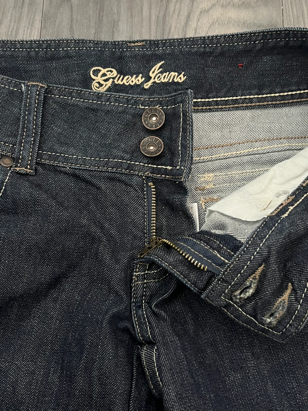 Y2K Guess Low-Rise Cotton Jeans Bermuda Jorts | Women - photo 4
