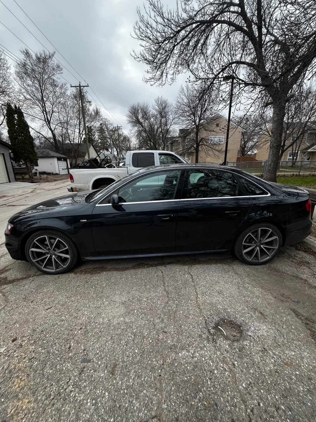 Audi A4 S line Sedan - photo 4