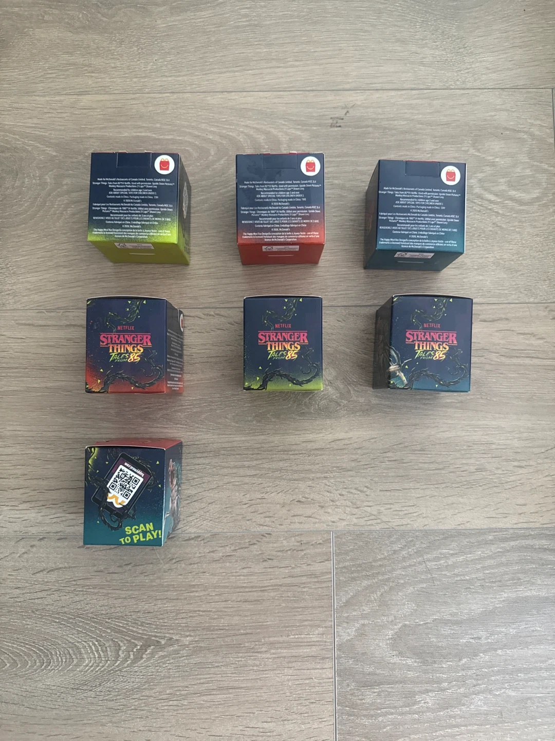 Stranger Things Tales From The Upside Down Mystery Box Bundle - photo 3