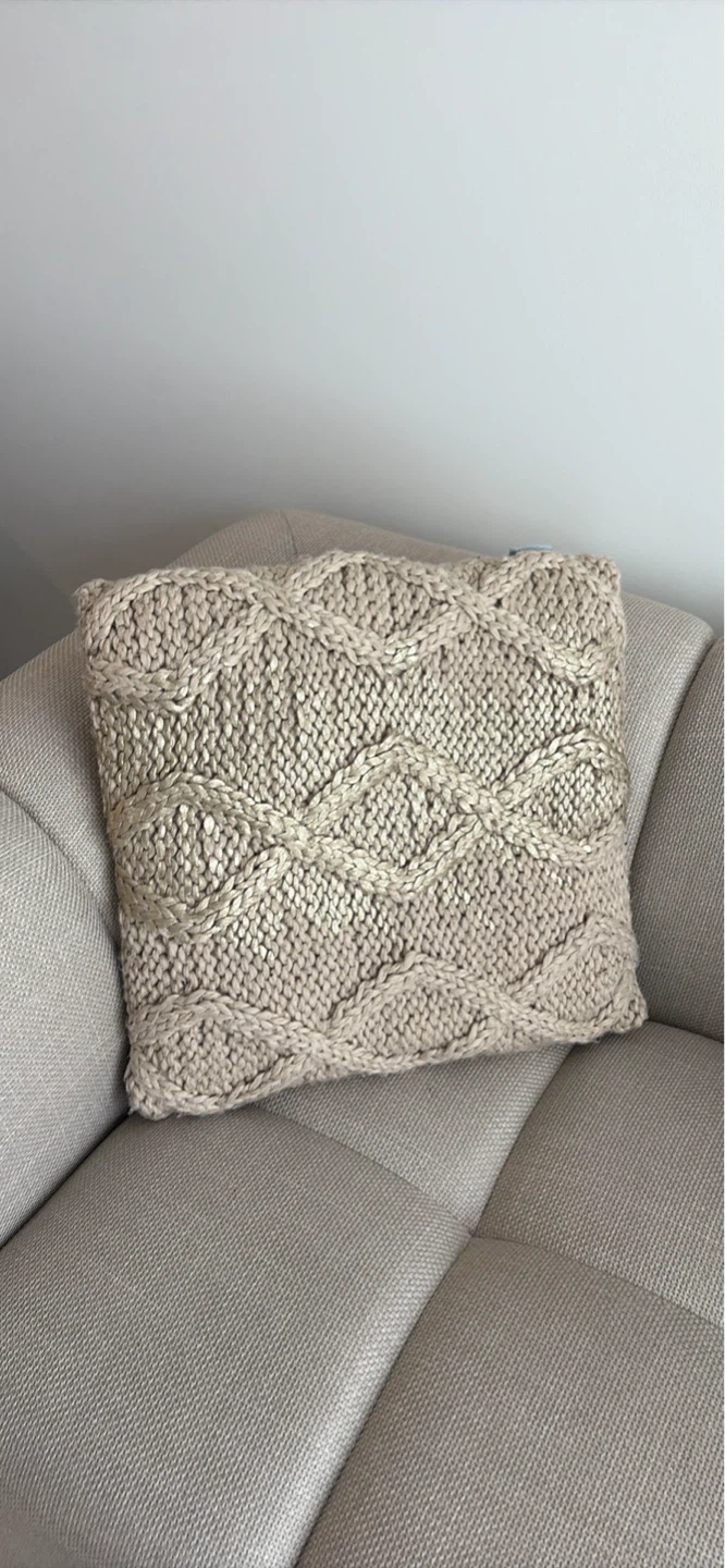 Set of 5 Decorative Throw Pillows - photo 5