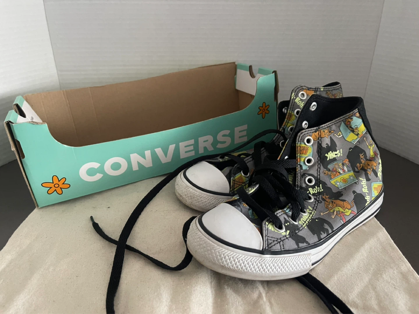 Scooby Doo Converse shoes | size 2 - photo 2