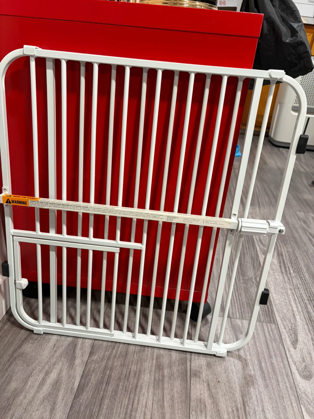 White Metal Safety Gate for kids or pets - photo 3