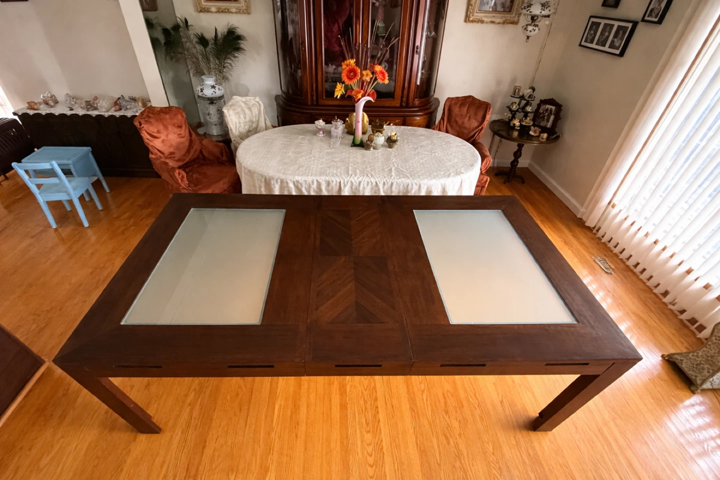 Urban Icon Merlot Rectangular Dining Table - photo 3