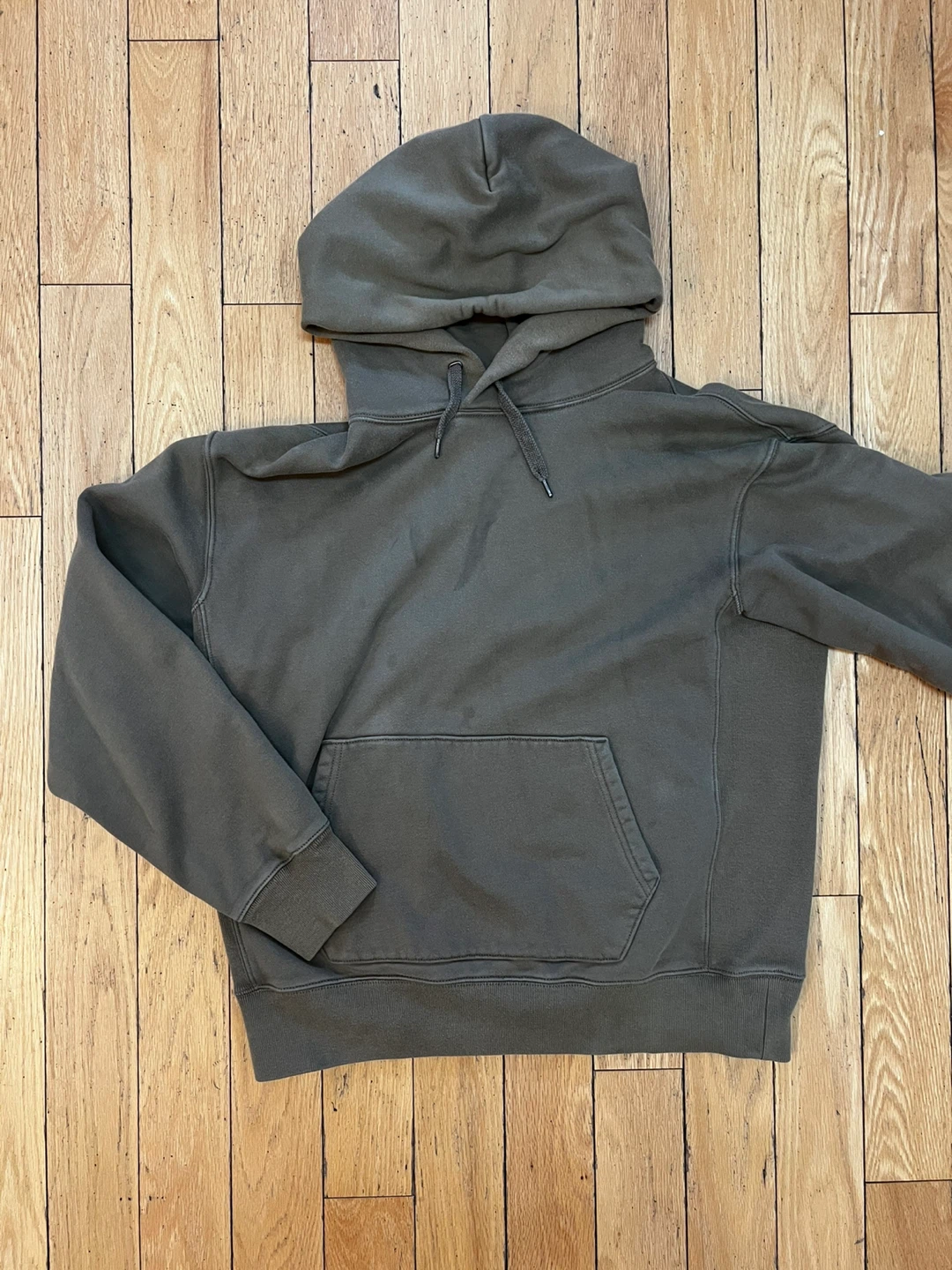 Uniqlo hoodie - size large