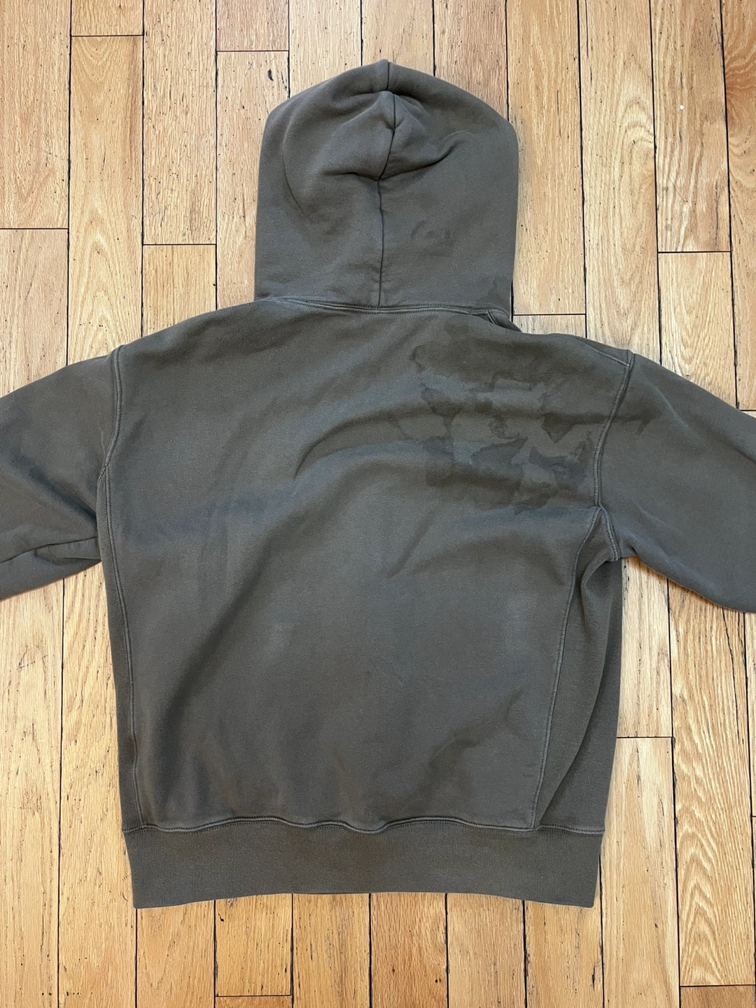 Uniqlo hoodie - size large - photo 5
