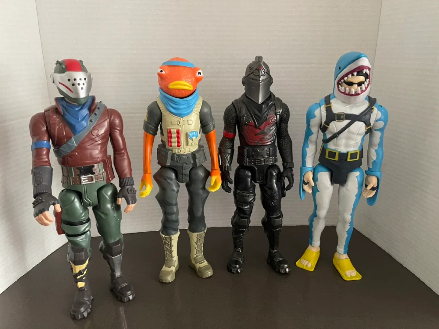 Fortnite action figures (4)