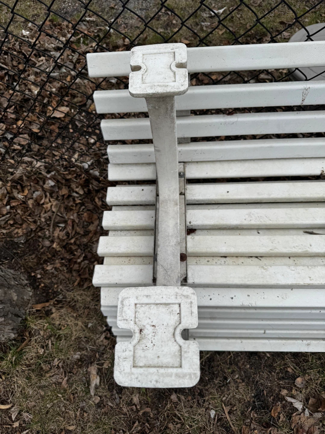 EUC - Dock Benches - Pu in Charleswood near Roblin & Dale
