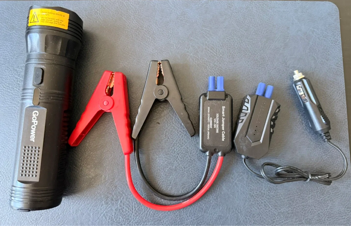 GoPower Emergency Car Jumpstarter with Flashlight - photo 2