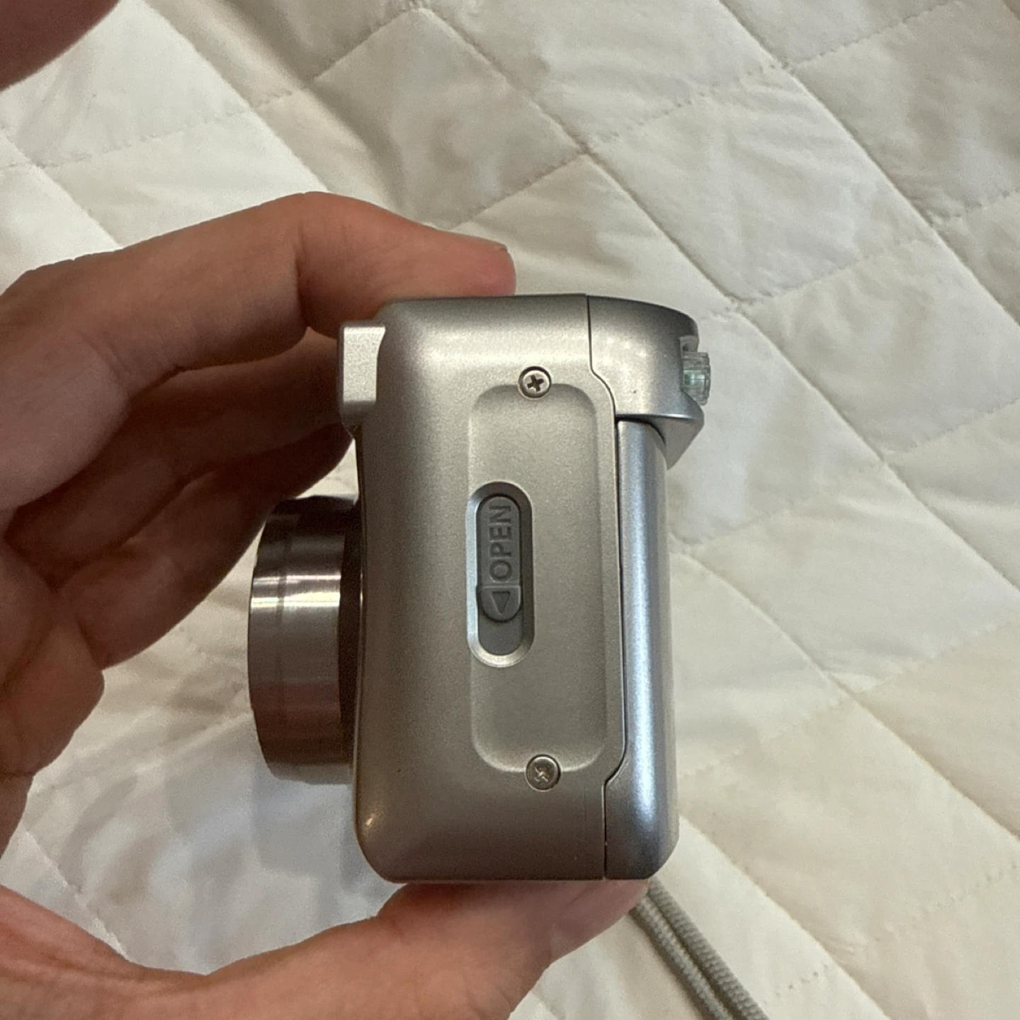 Canon Sure Shot 150u Gold Camera - photo 3