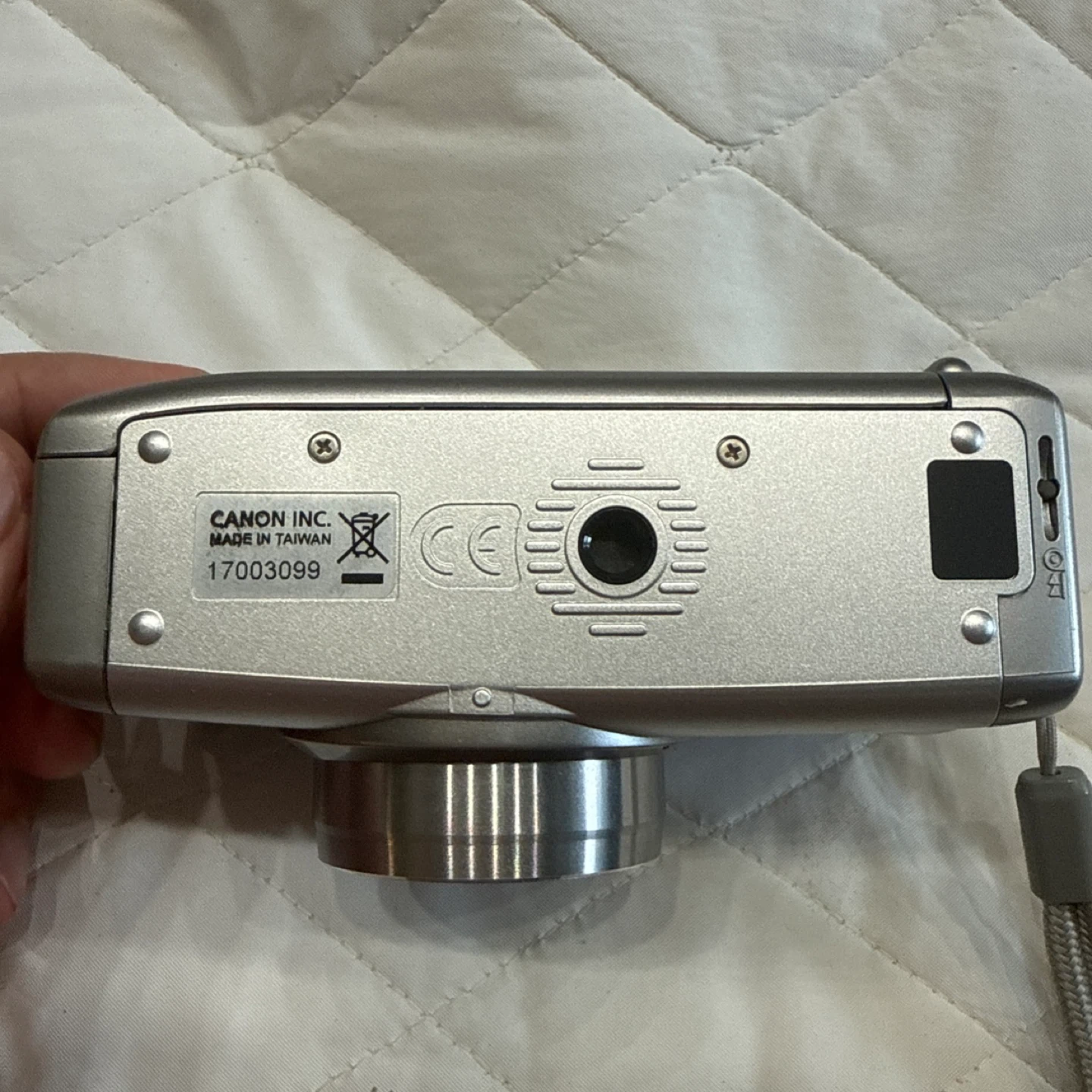 Canon Sure Shot 150u Gold Camera - photo 4