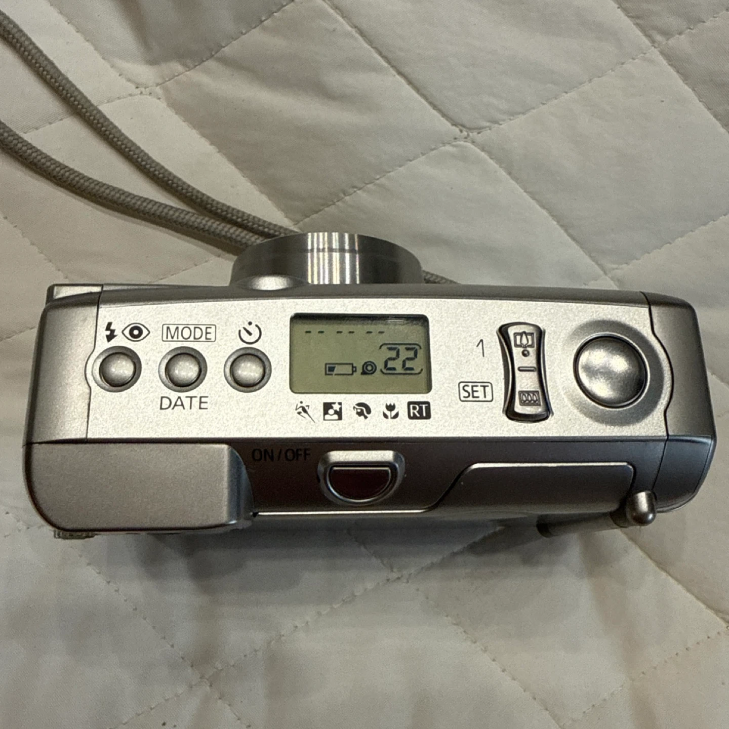 Canon Sure Shot 150u Gold Camera - photo 5