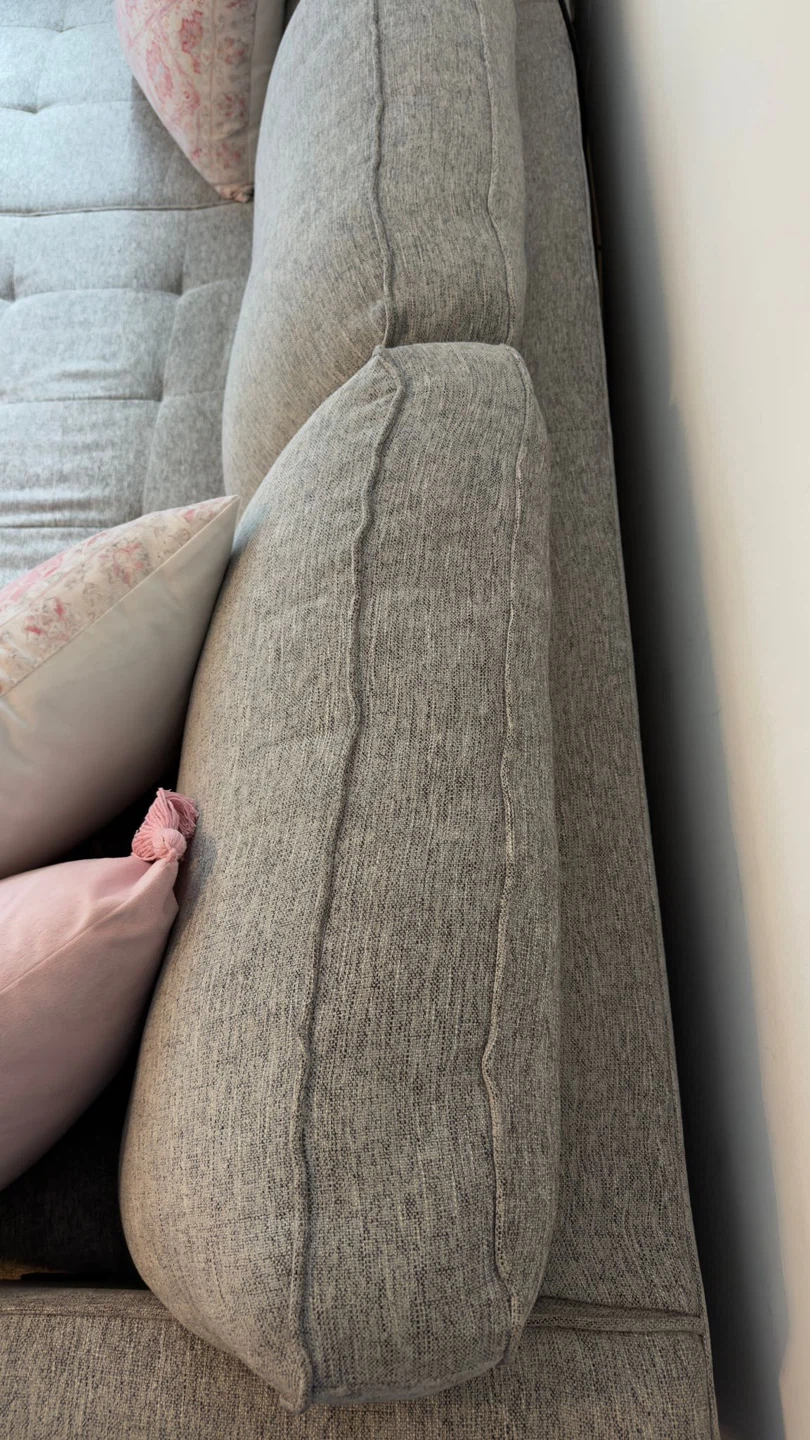 Structube greg sofa - photo 4