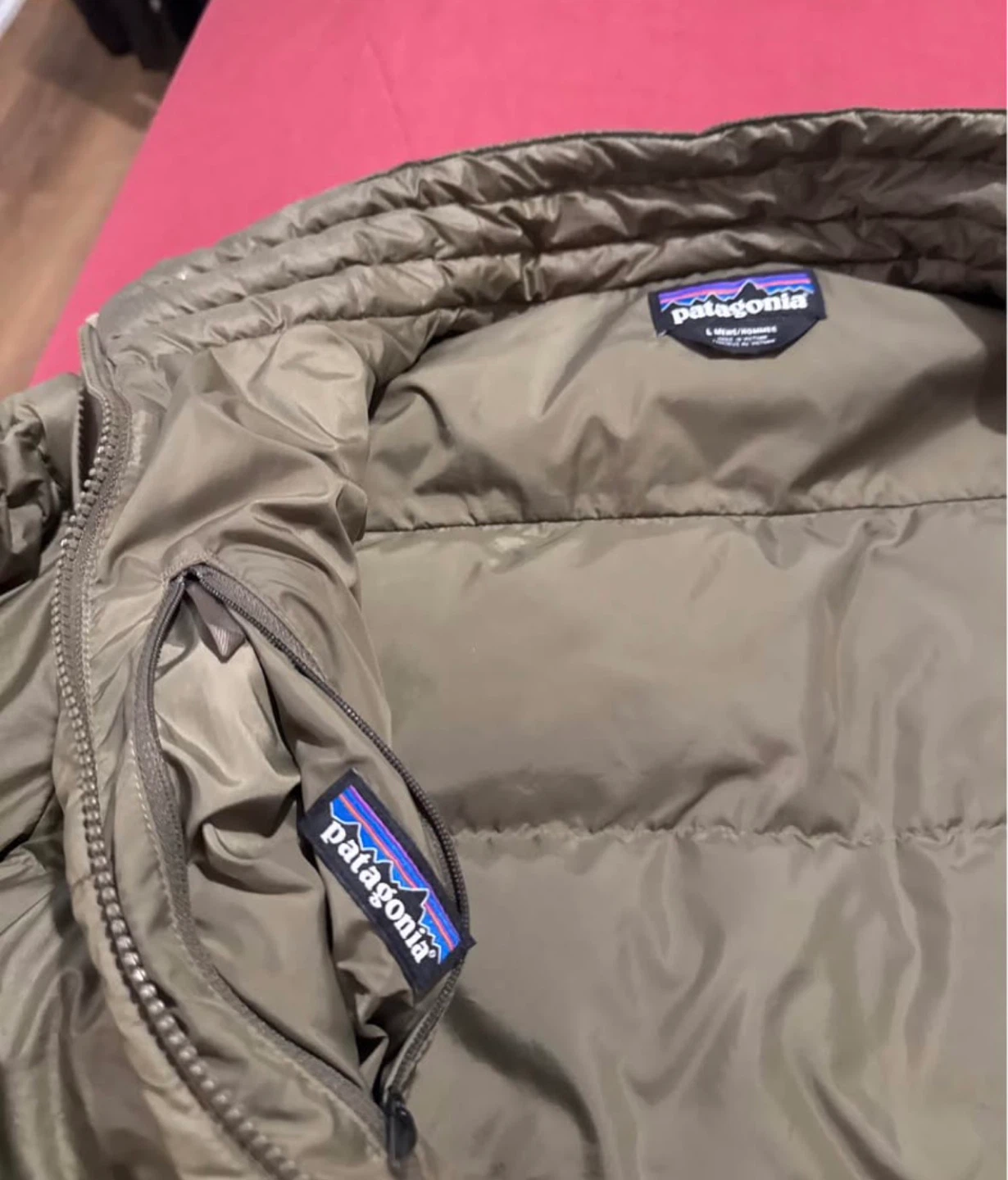 Patagonia Down Jacket - Large - photo 3