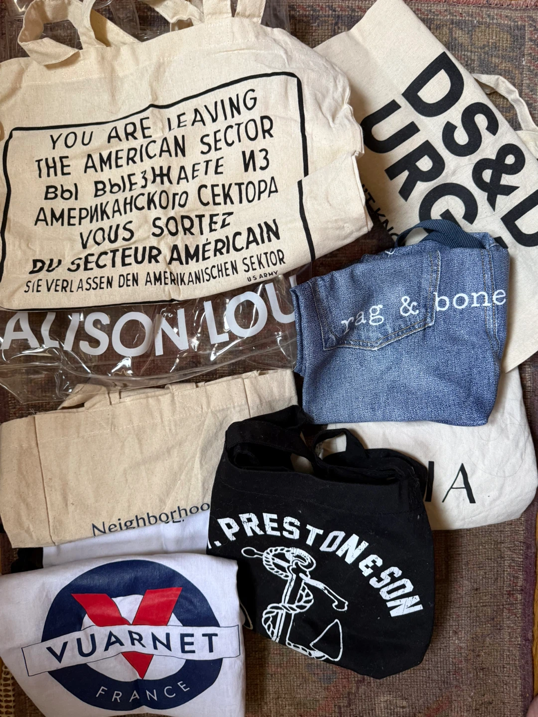 Bag of reusable totes
