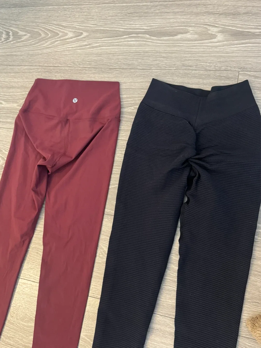 Lululemon & FABLETICS Leggings (2 Pairs) - photo 2