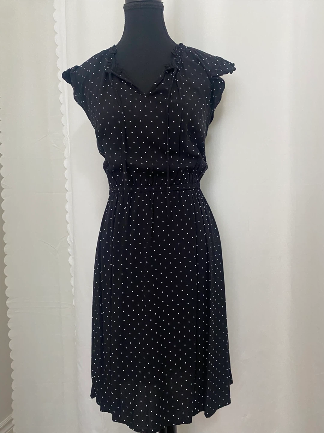 Old Navy Black Polka Dot Midi Dress Size M