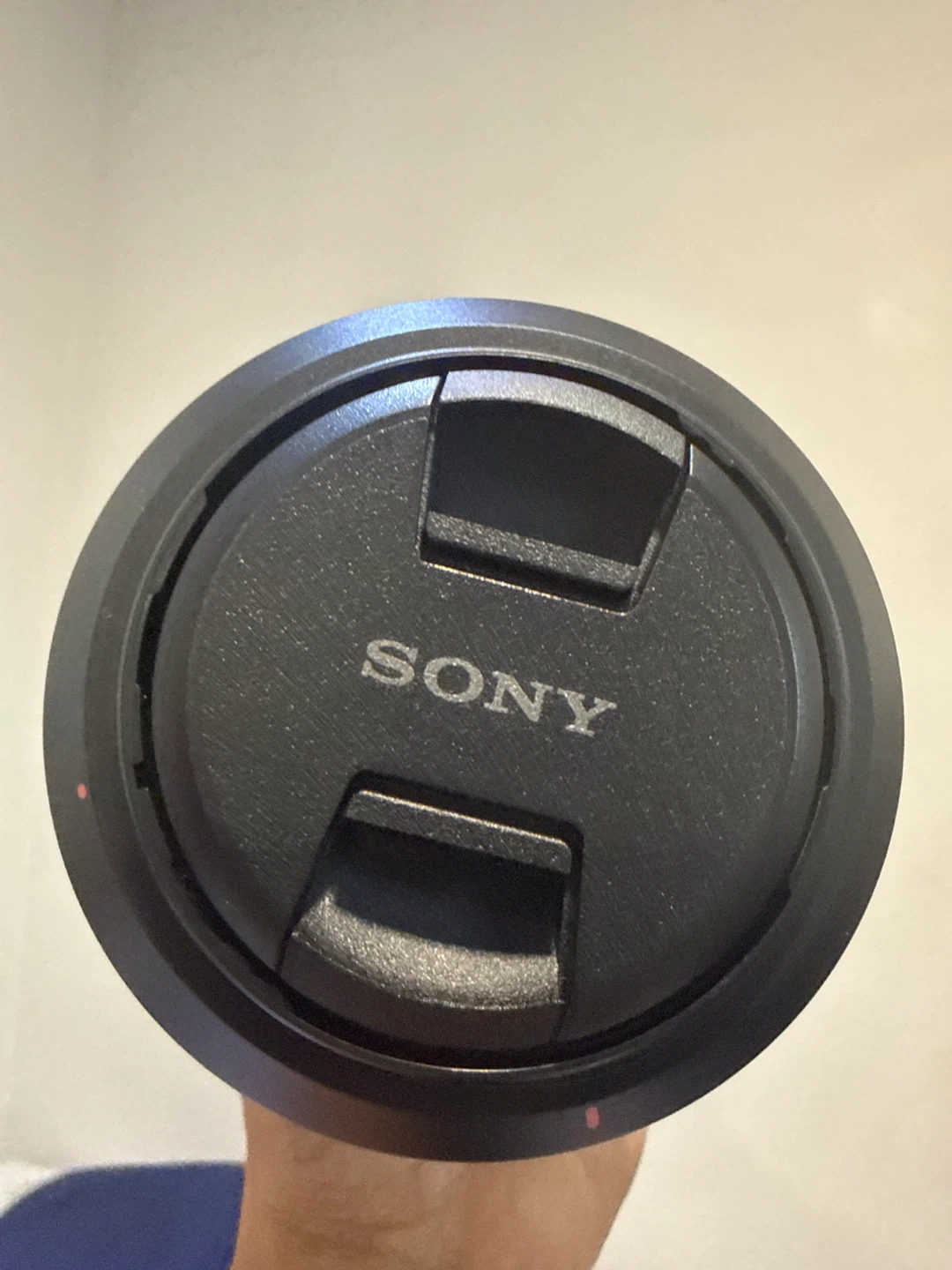 Sony FE 3.5-5.6/28-70 OSS E-mount Lens ( Never used)