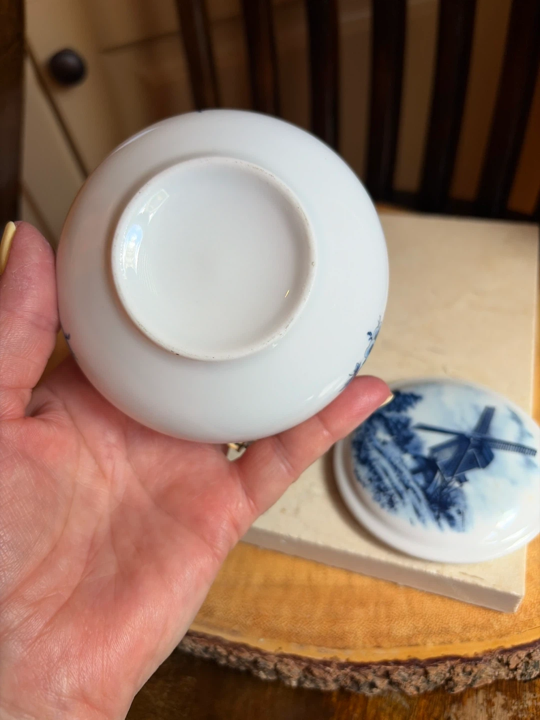 DELFT Porcelain Trinket Box with Windmill Scene - photo 3