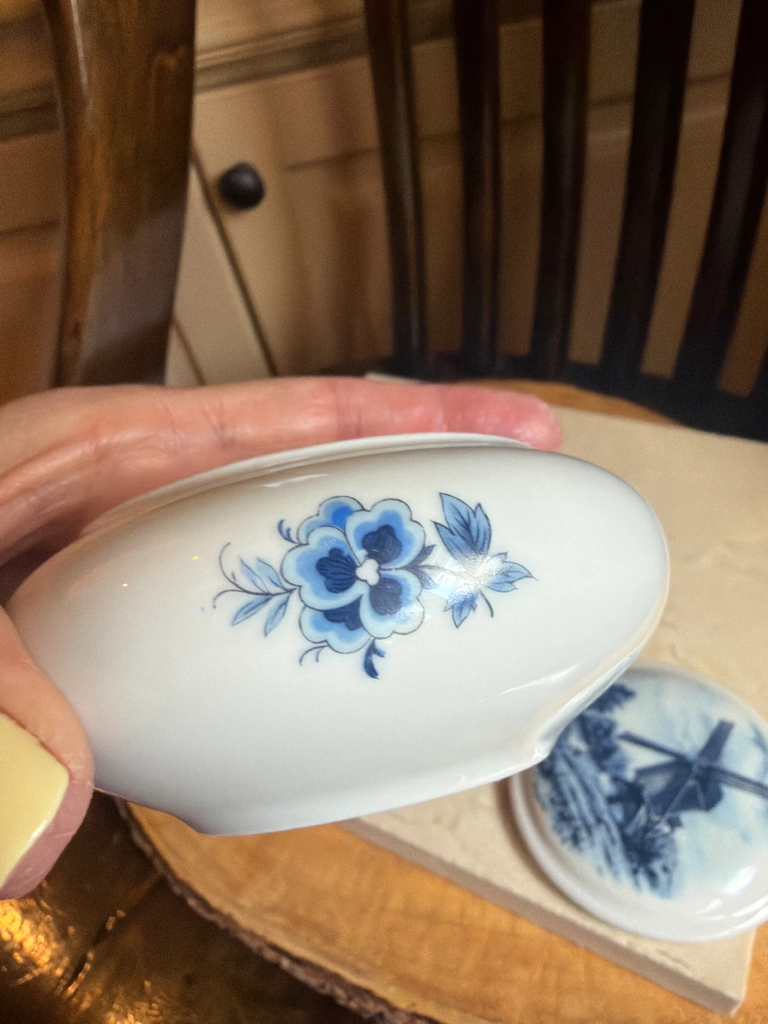 DELFT Porcelain Trinket Box with Windmill Scene - photo 4