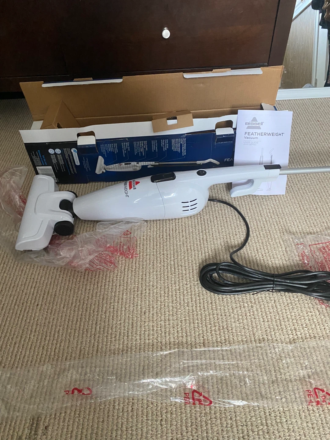 BISSELL Featherweight Stick Vacuum - photo 2