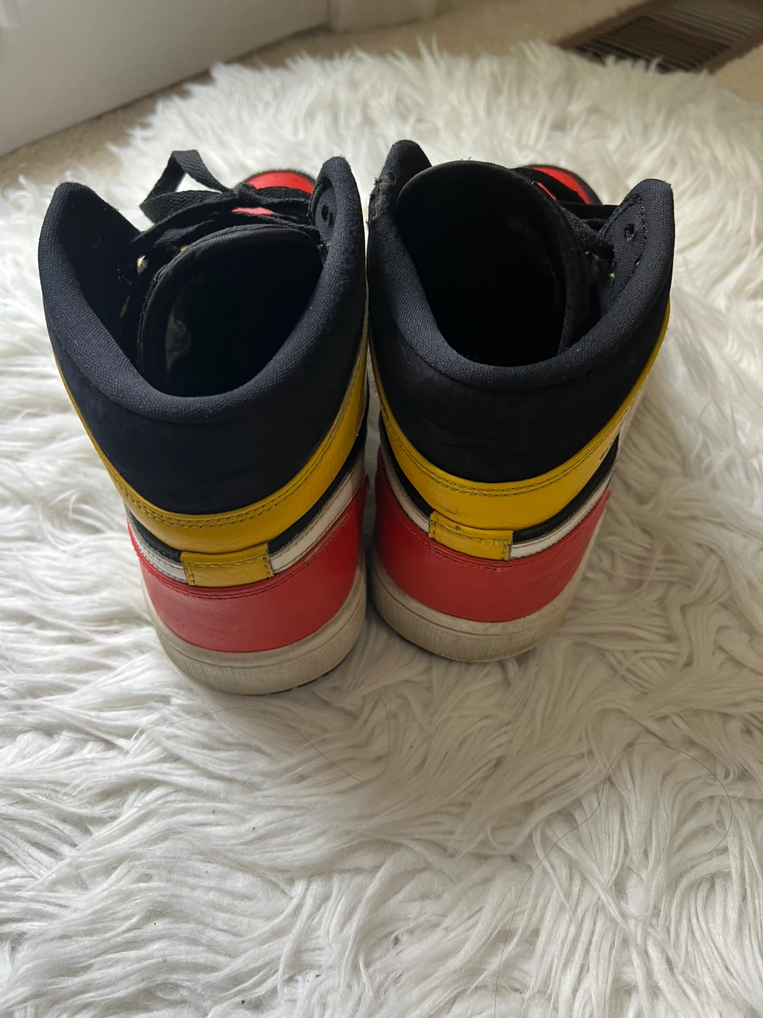 Air Jordan 1 Mid SE Sneakers - photo 2