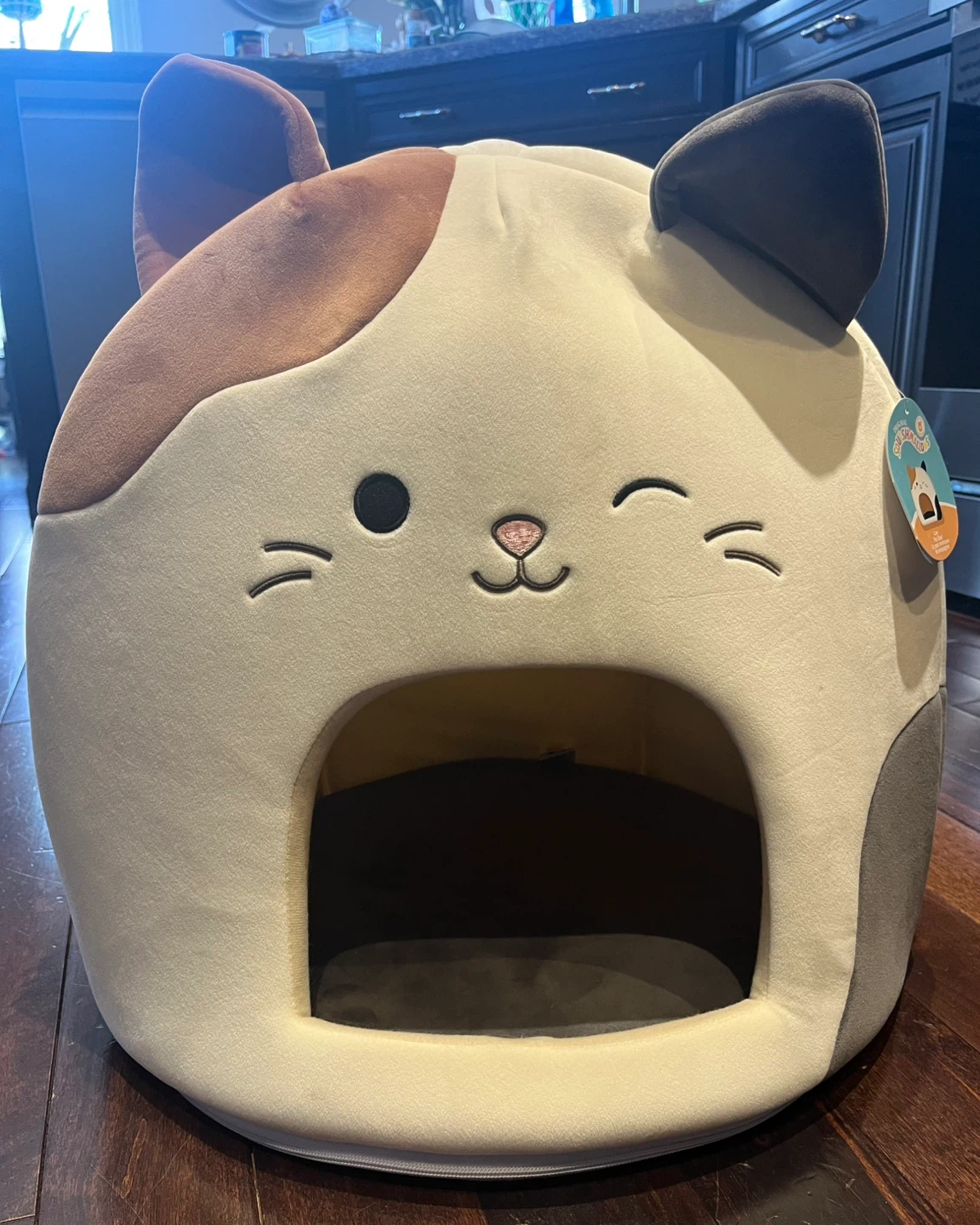 Squishmallows Cam Pet Bed Cat House