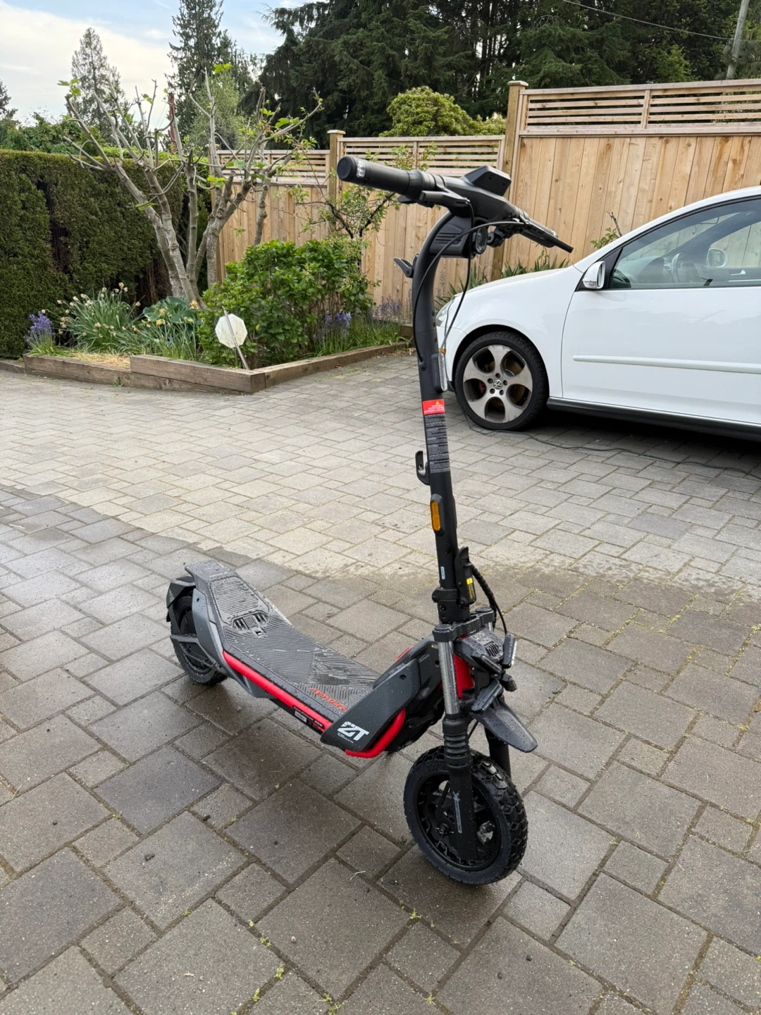 Segway ZT3 PRO Electric Kickscooter