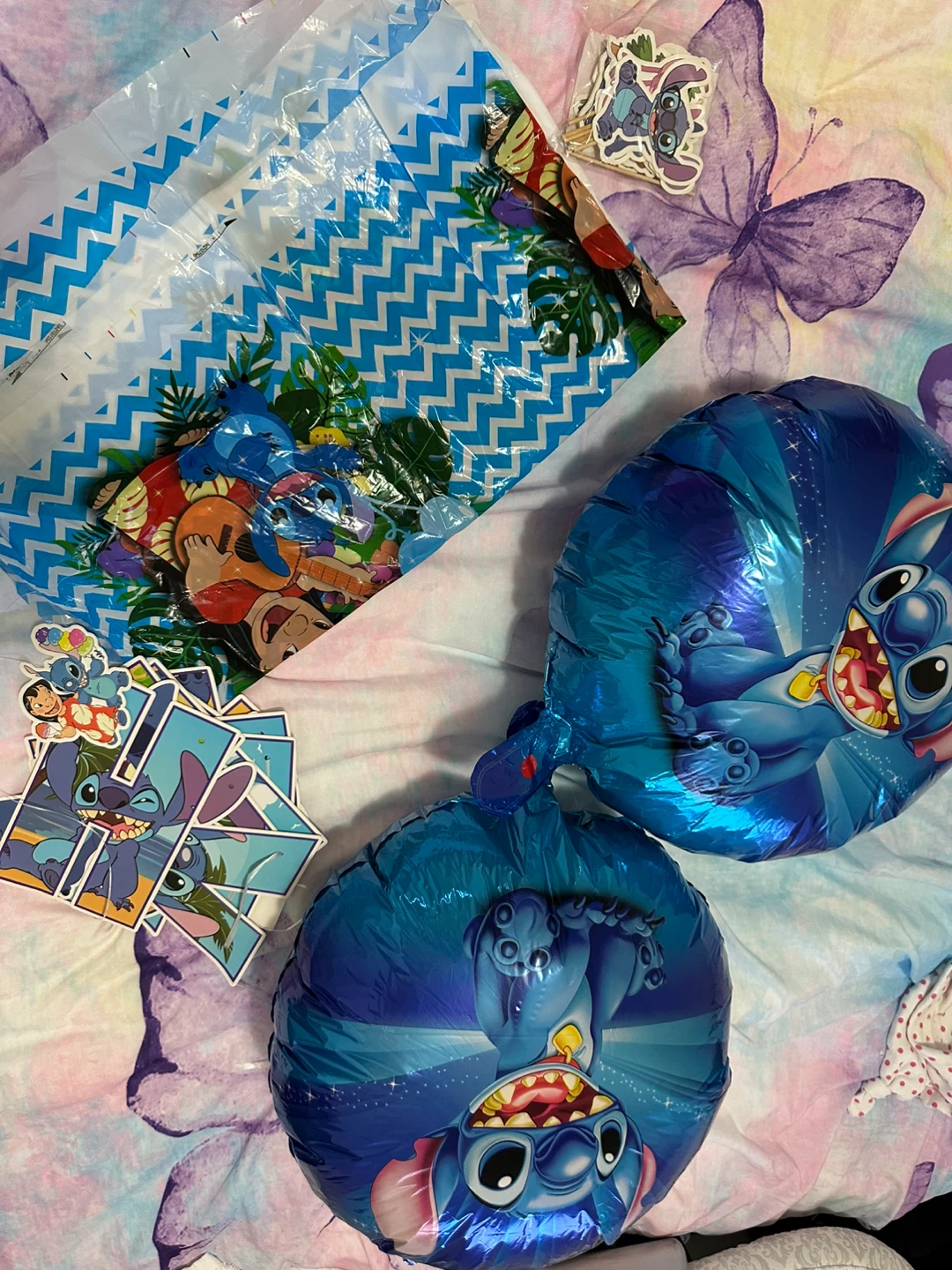 Lilo & Stitch Party Balloons and Stickers
