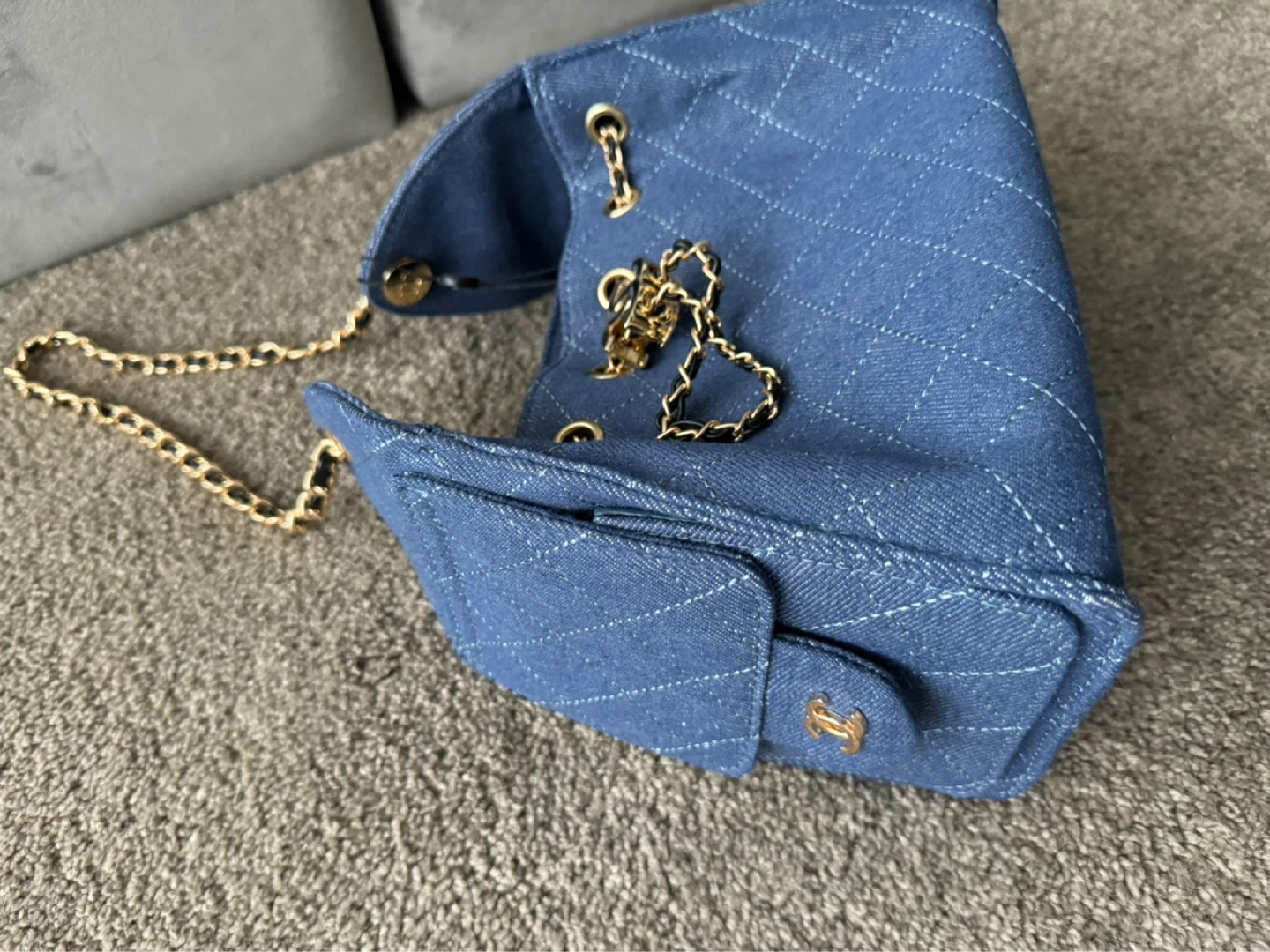 Cс Denim Quilted Chain Shoulder Bag - photo 5