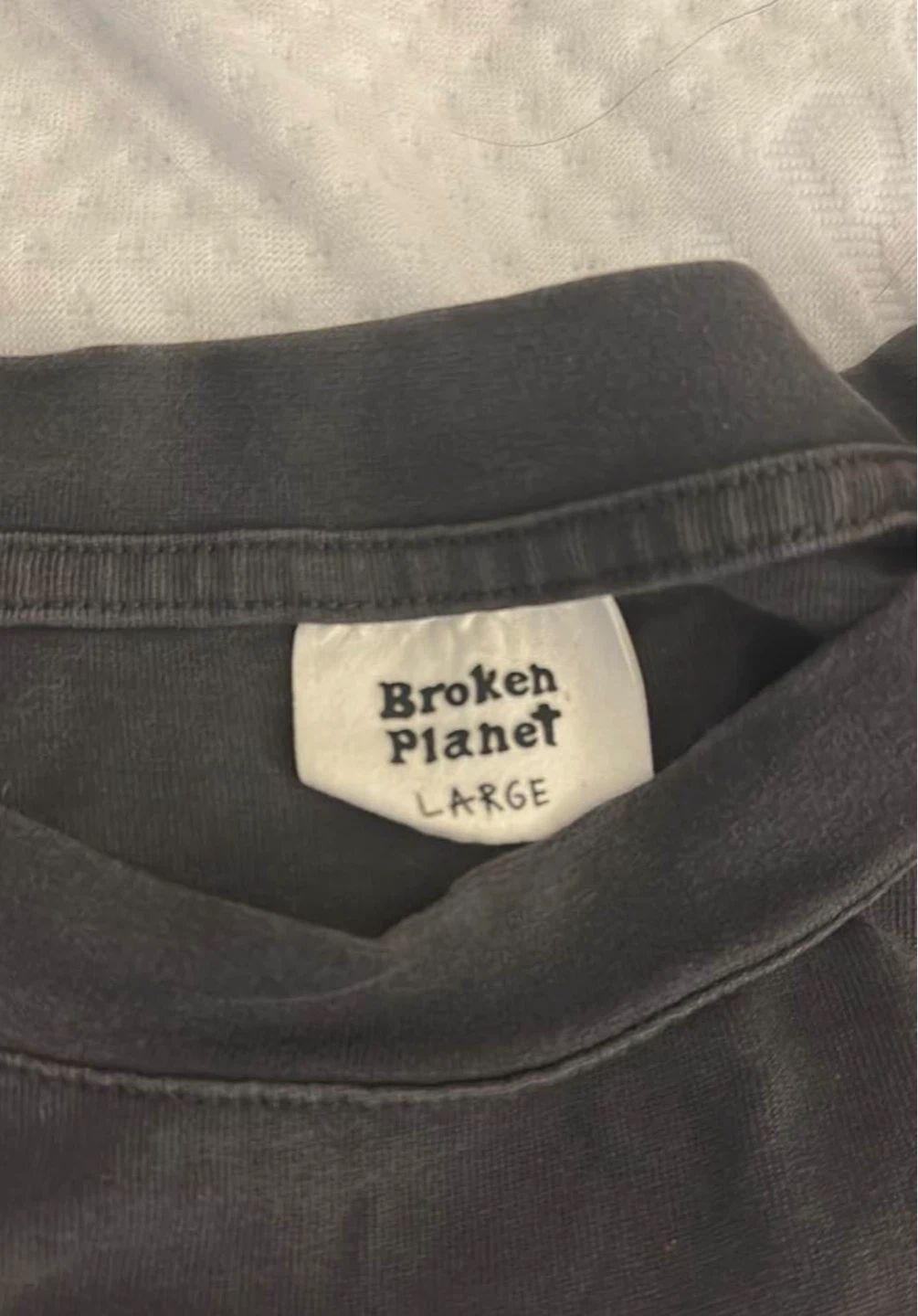 Broken Planet Into The Abyss T-Shirt - Large - photo 3