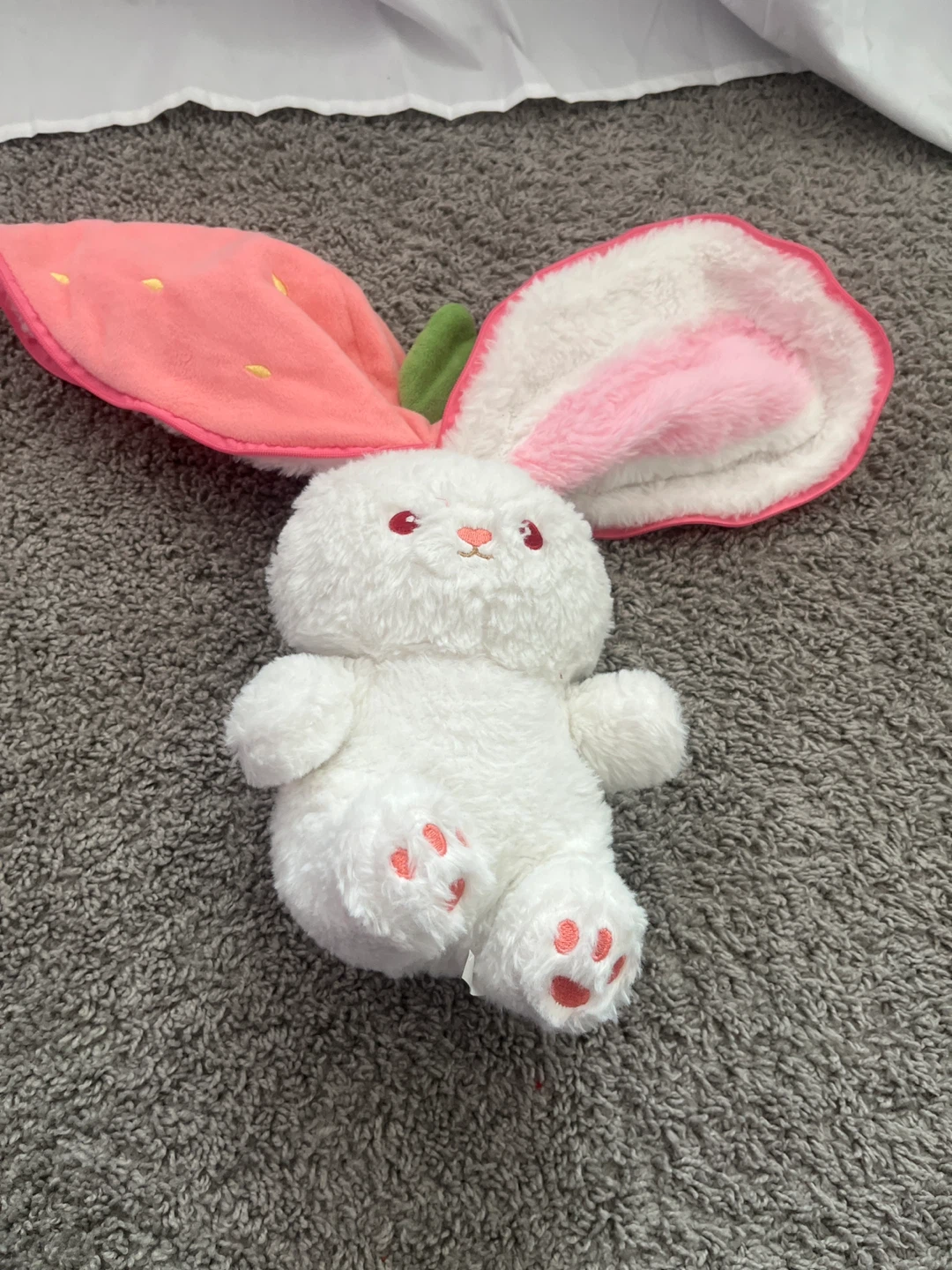 Pink rabbit plush toy - photo 2