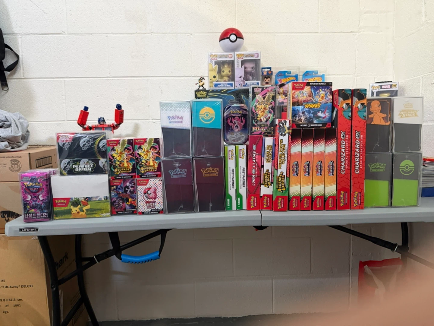 Pokemon Trading Card Game Booster Boxes & Collection Sets