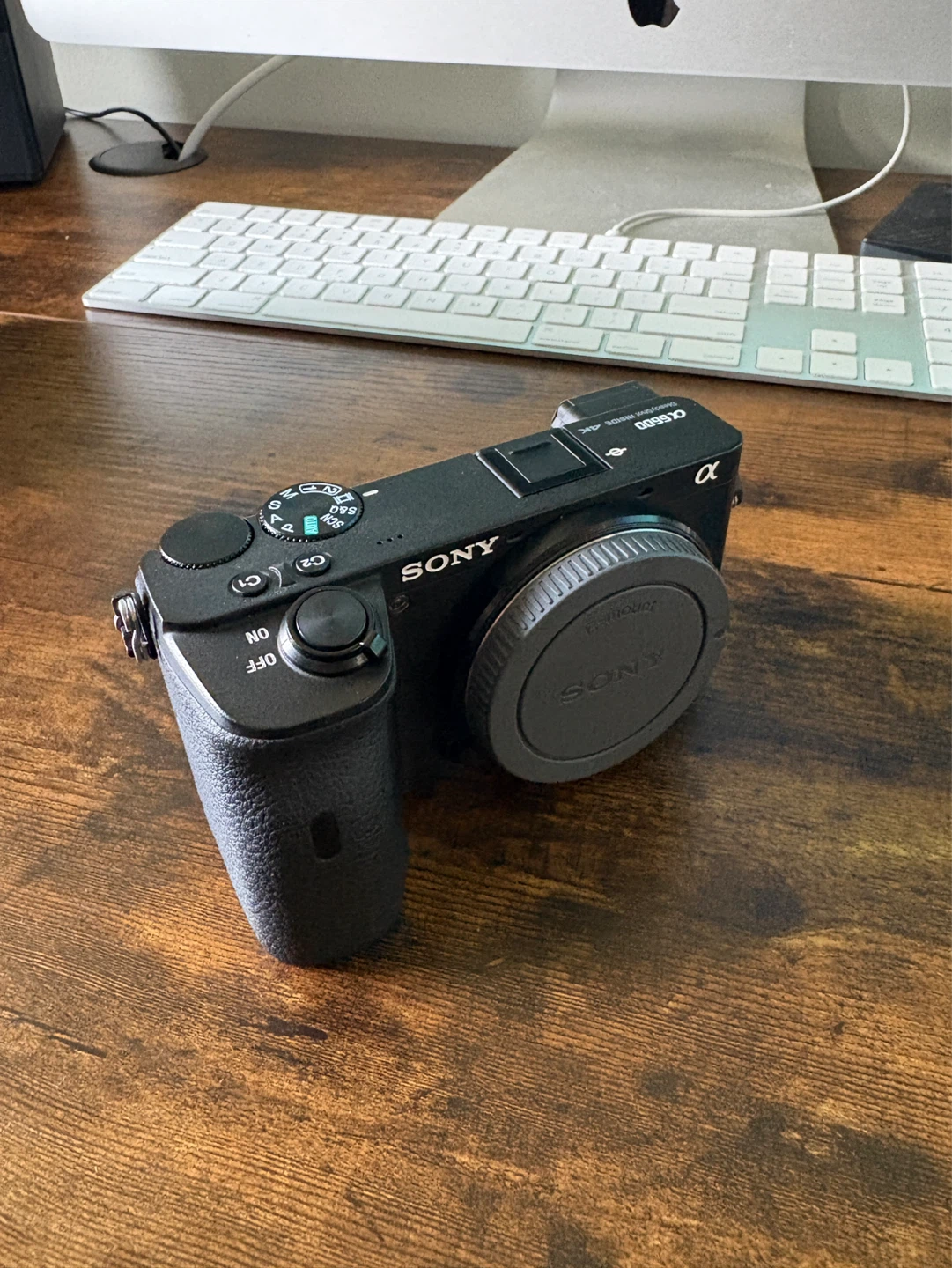 A6600 Body & Accessories - photo 2