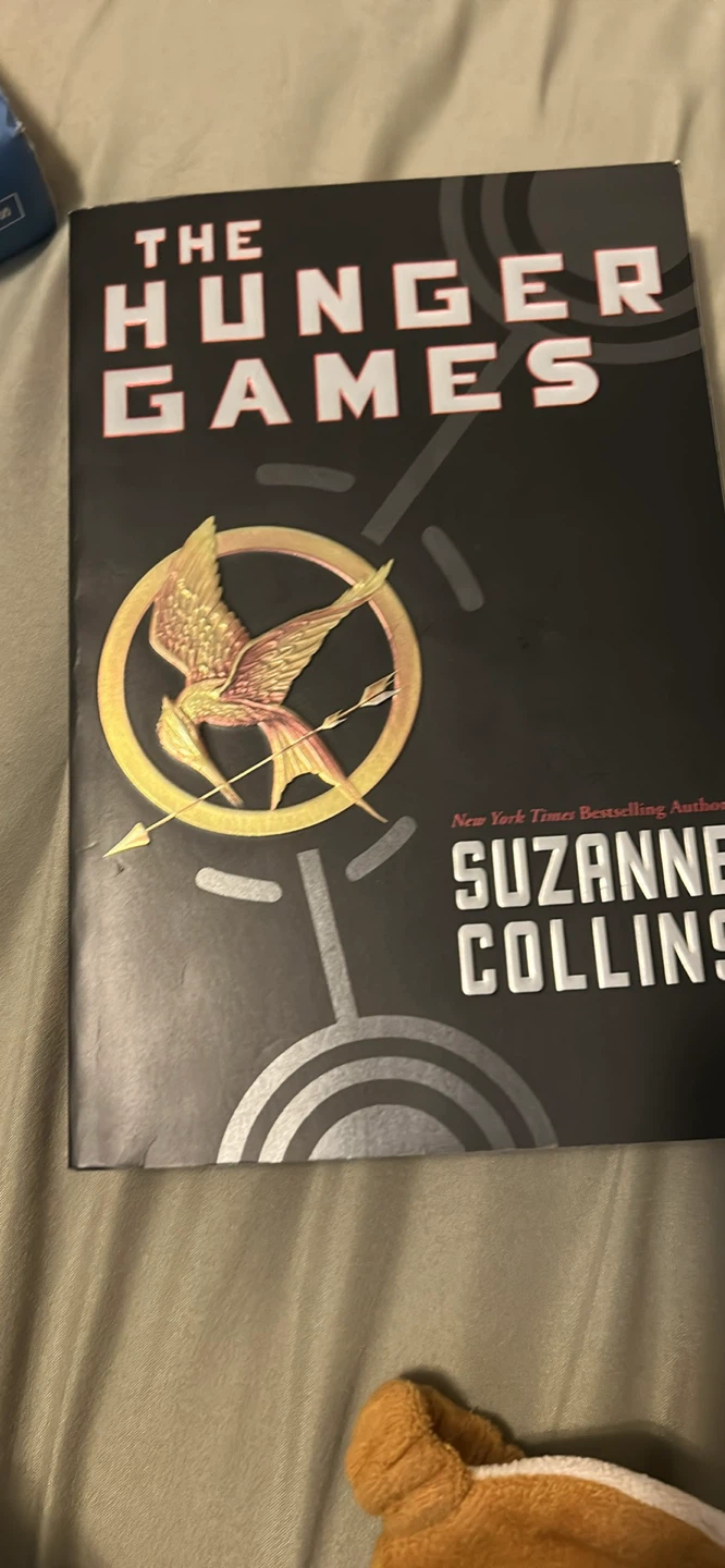 The Hunger Games Book Series by Suzanne Collins - photo 2
