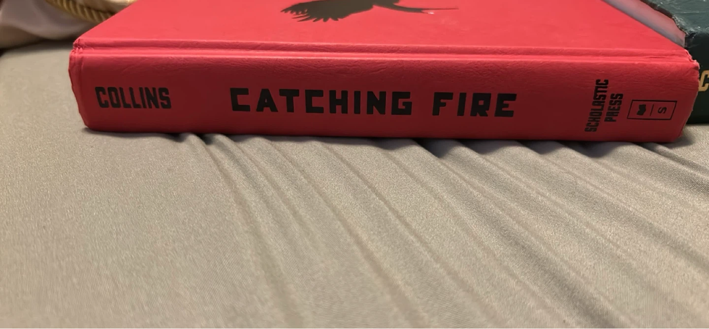 The Hunger Games Book Series by Suzanne Collins - photo 3