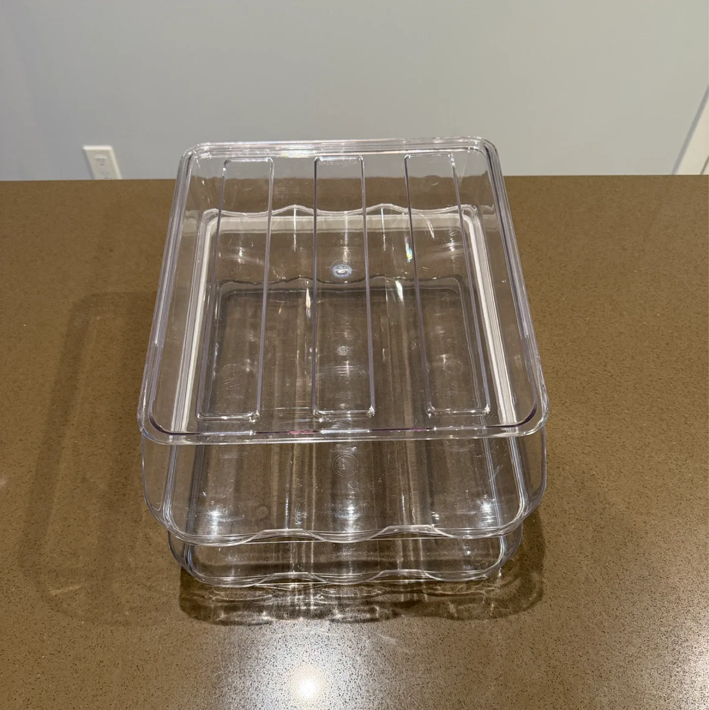 Stackable Clear Egg Storage Container with Lid