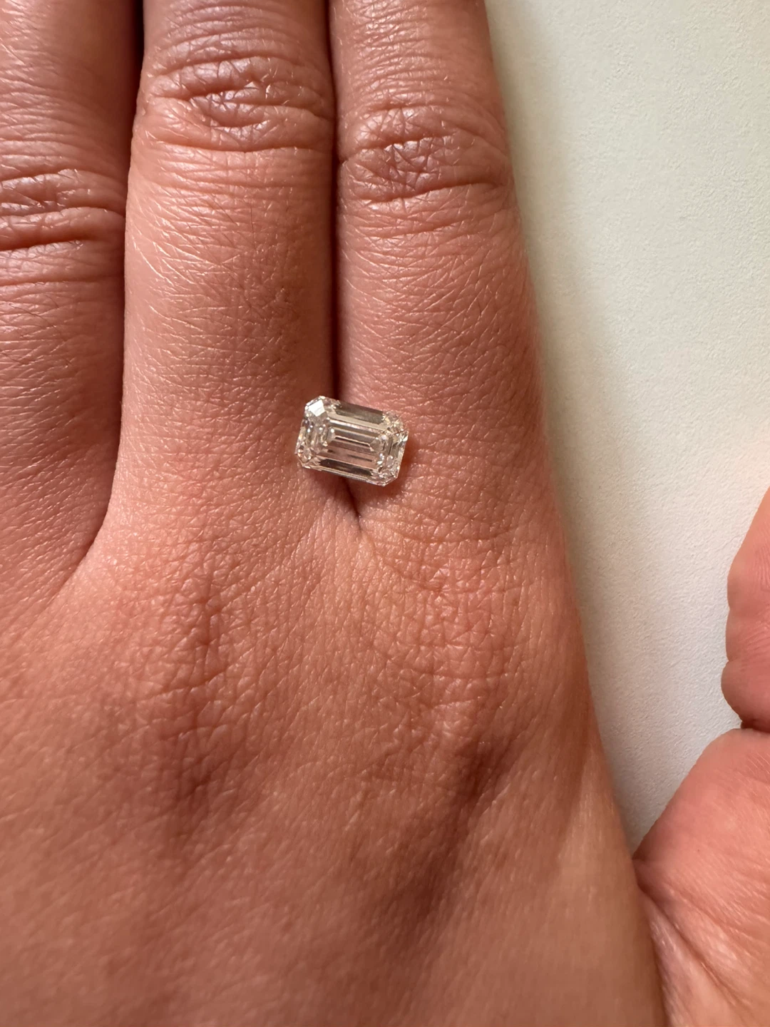 Lab grown Emerald Cut 💎 2.03ct