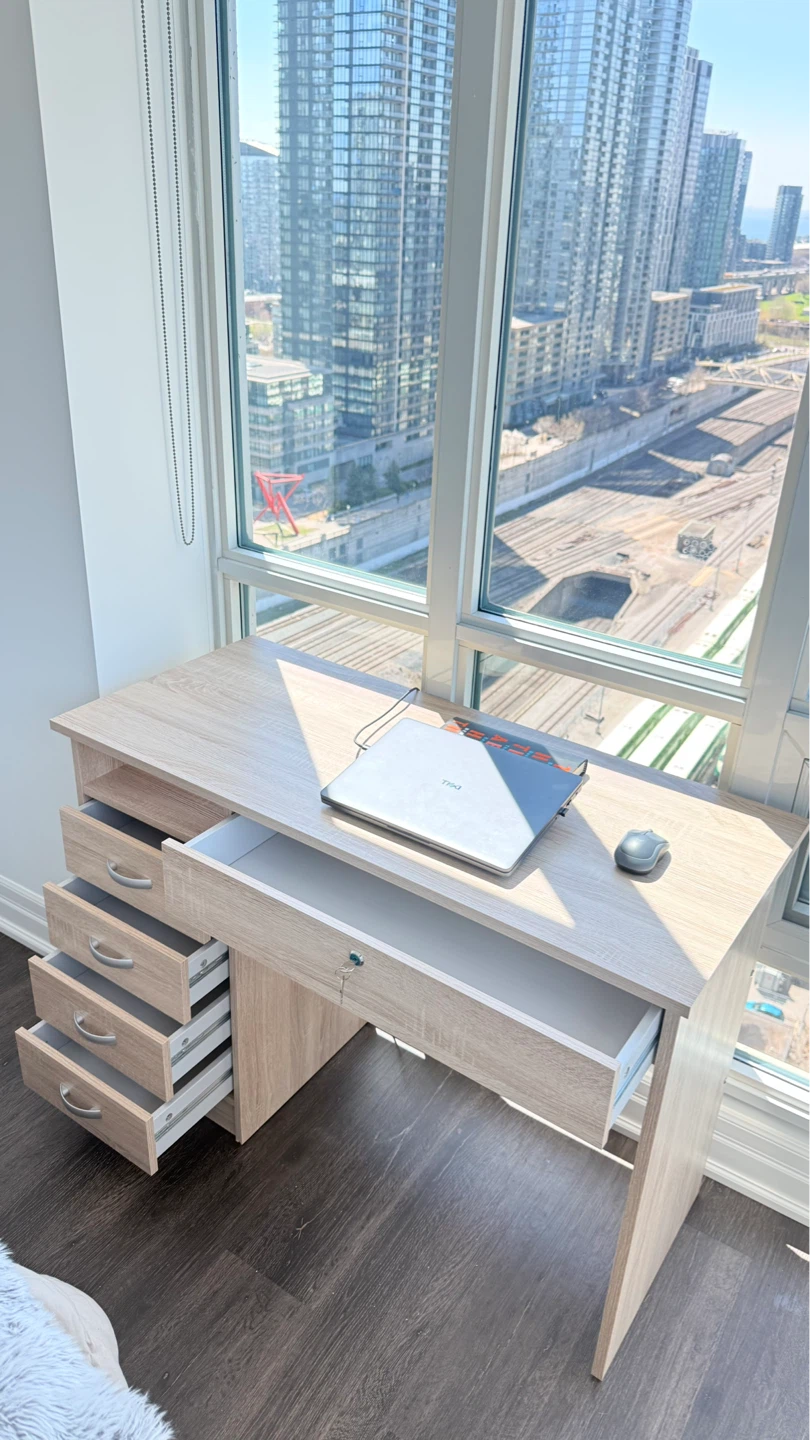 Light Oak Effect Desk with Drawers - photo 4