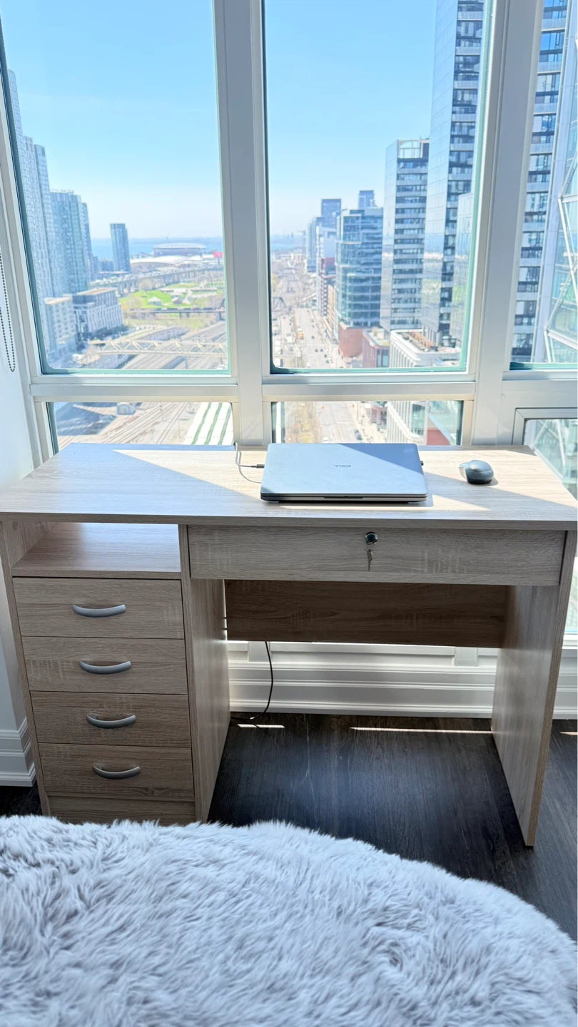 Light Oak Effect Desk with Drawers - photo 5
