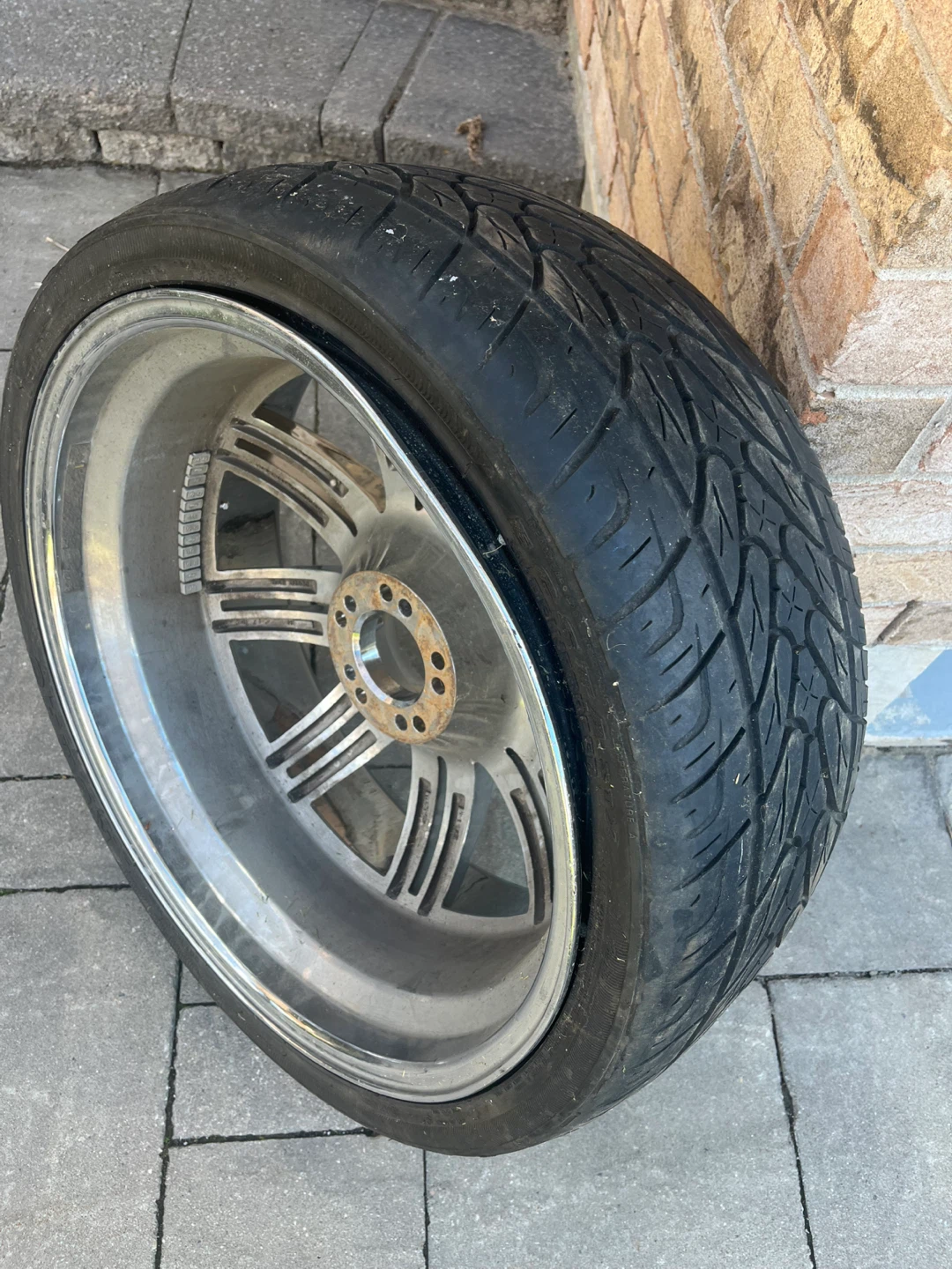 22 Inch Kumho Chrome Wheels and Tires - photo 3