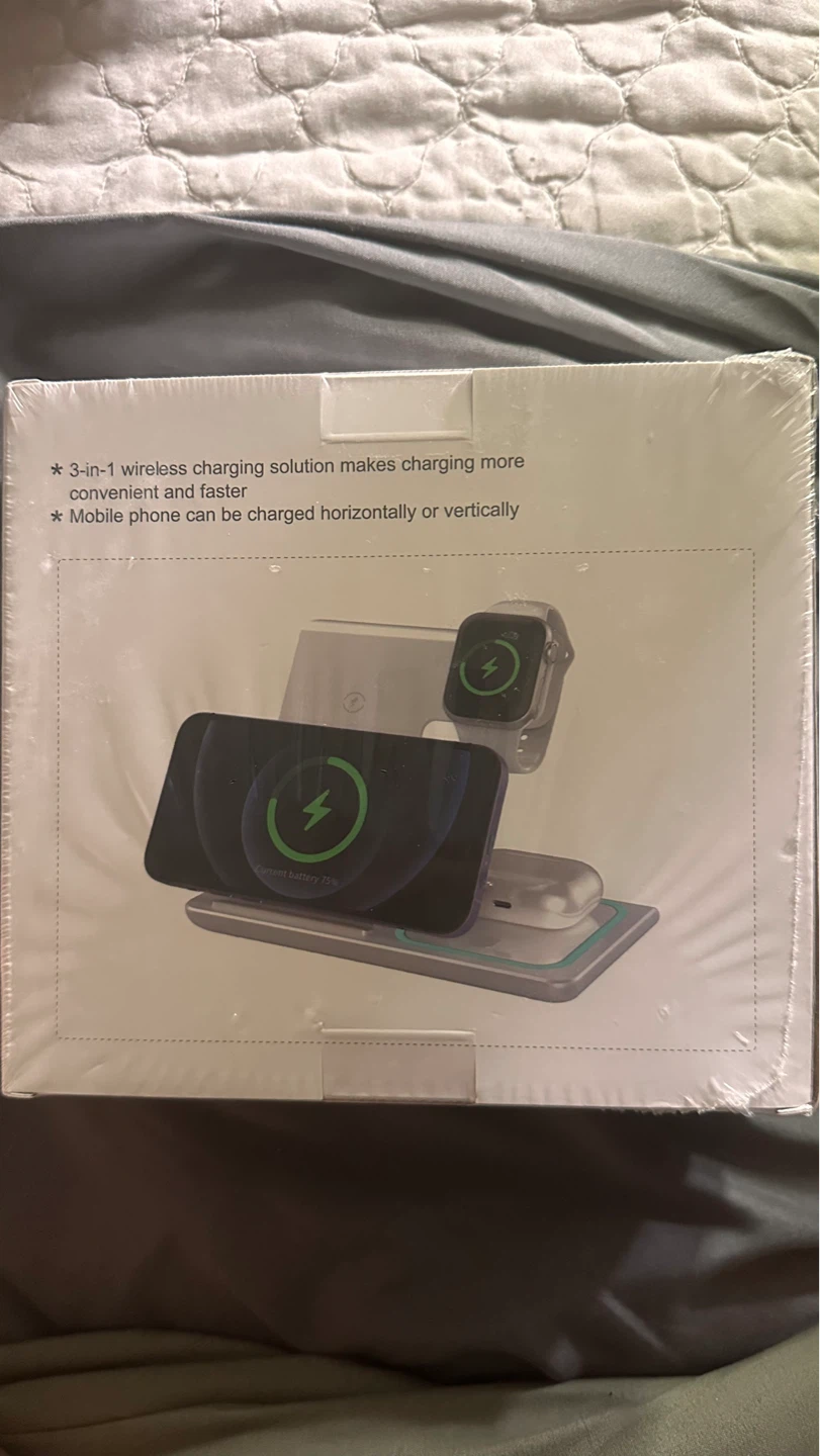 3-in-1 Foldable Wireless Charger for Phone, Watch, and Earbuds - photo 2
