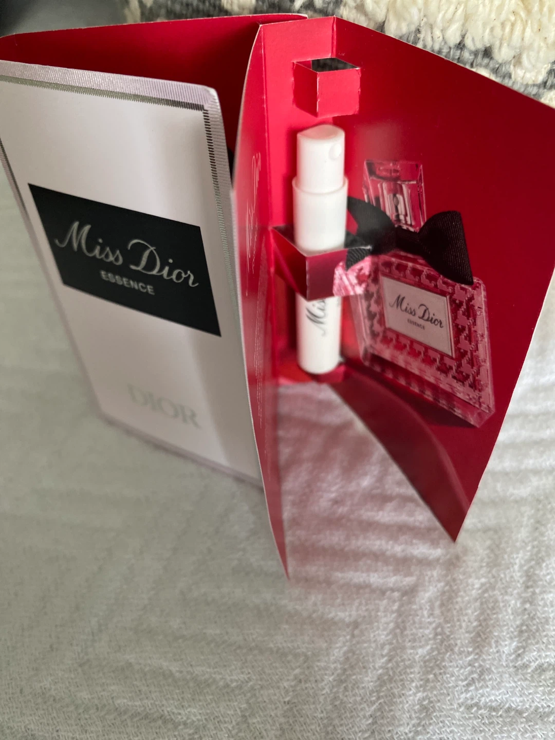 Miss Dior Essence Perfume Sample Card - photo 2