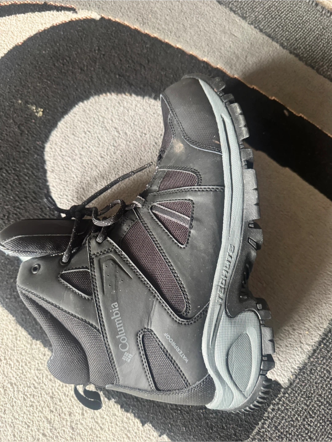 Columbia Waterproof Hiking Boots - photo 2