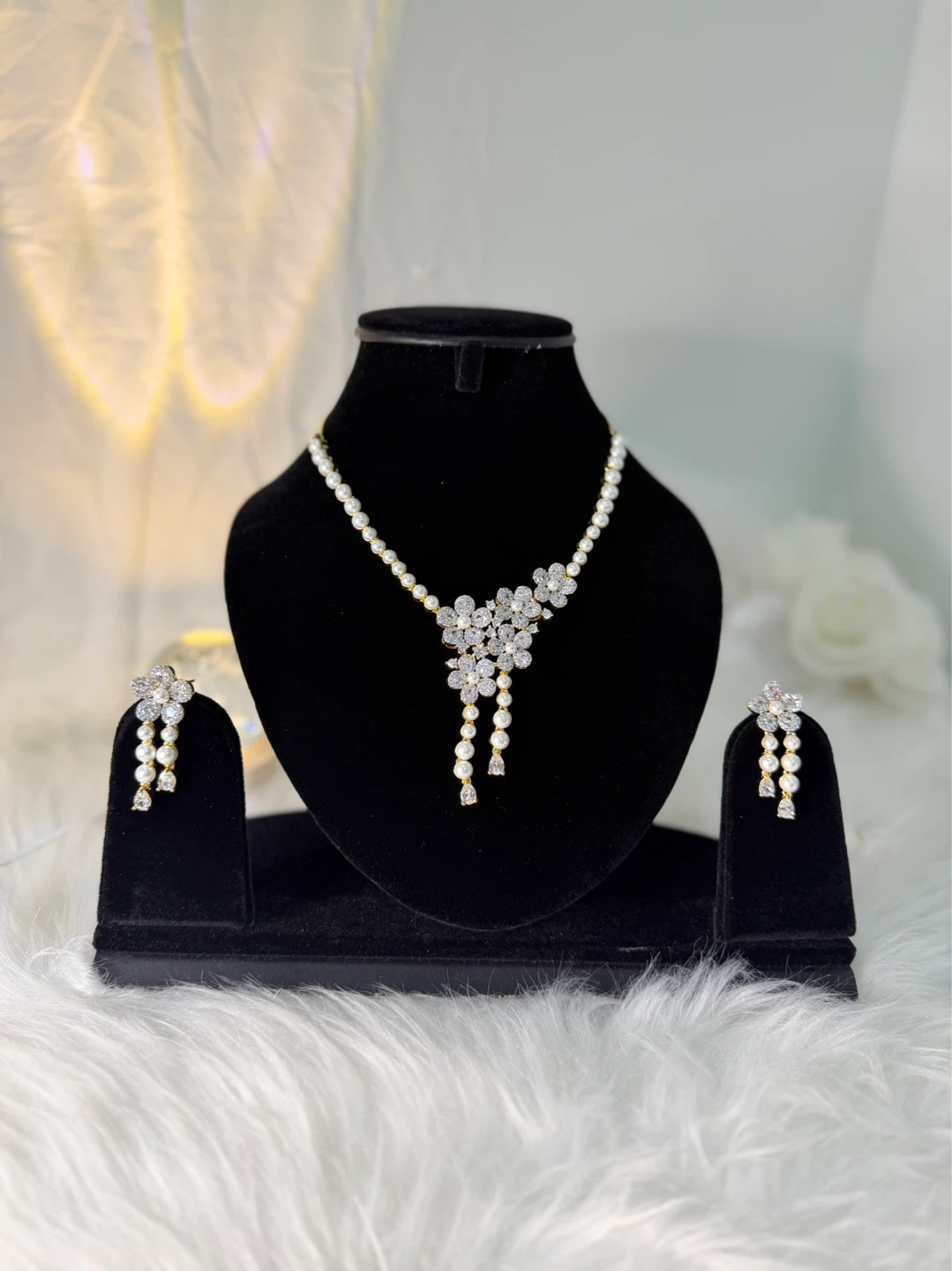 Pearl and Crystal Flower Necklace and Earring Set - photo 2
