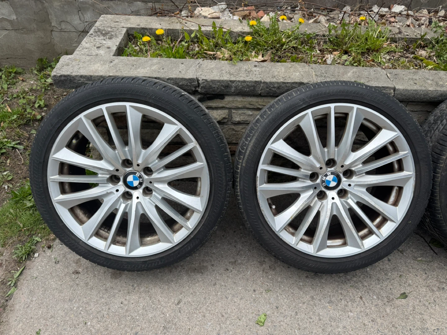 Set of 4 BMW Alloy Wheels with bridgestone Tires - photo 2