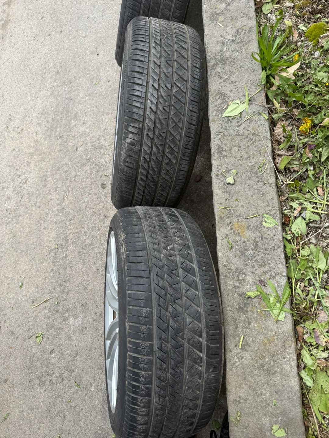 Set of 4 BMW Alloy Wheels with bridgestone Tires - photo 5