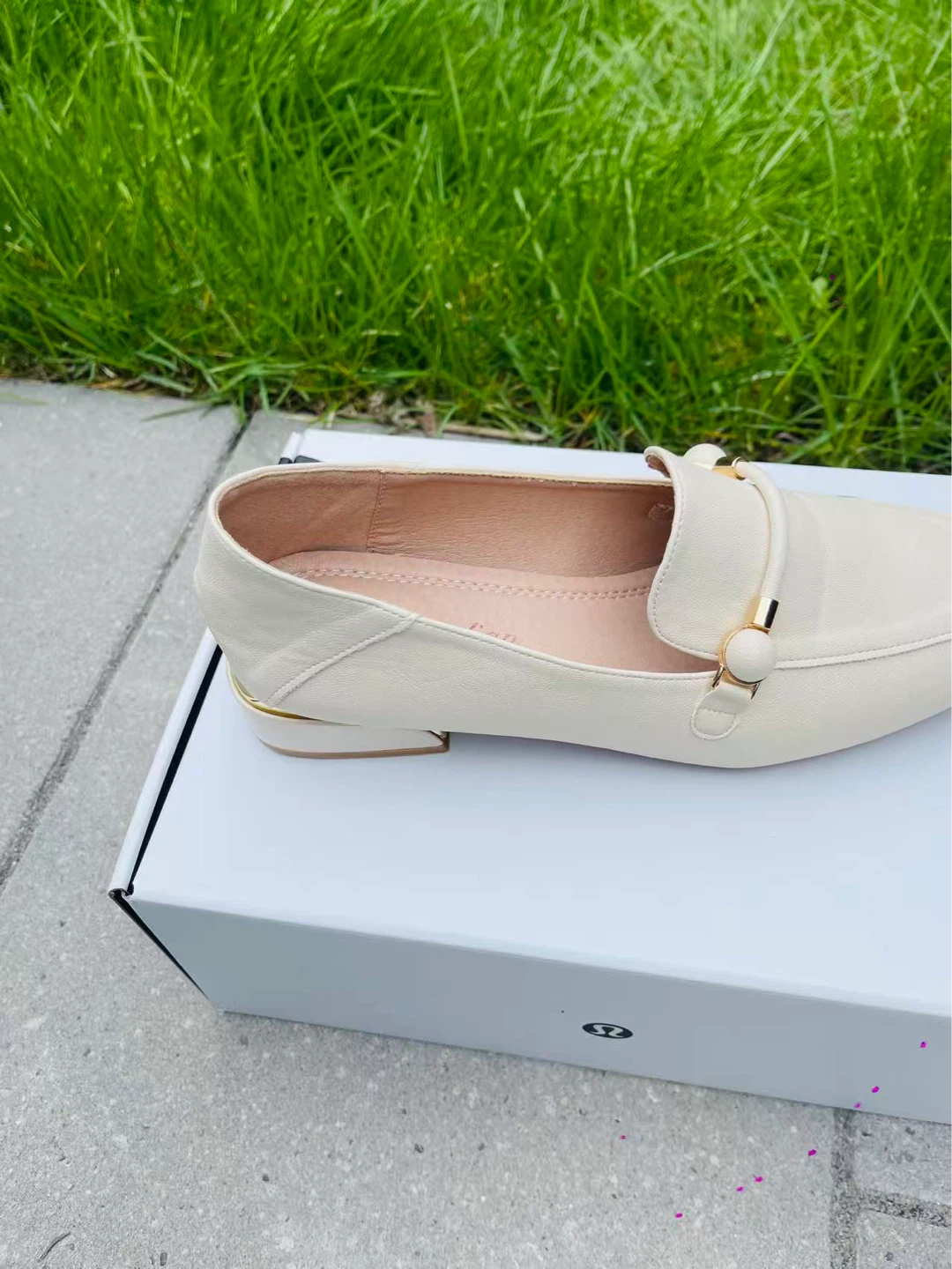 Women's Low Heel Nude Color Shoes - photo 3